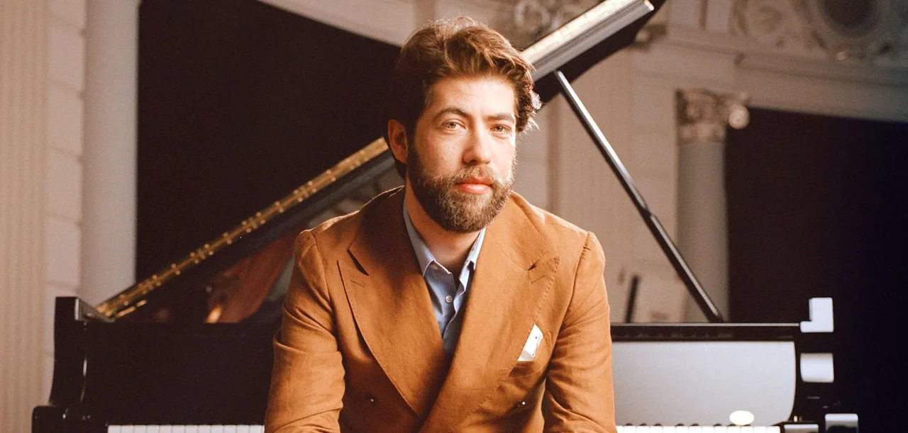 Alleskunner Thomas Beijer speelt Satie’s betoverende pianomuziek · Het Concertgebouw, Amsterdam · Mon, 10 Aug 2026