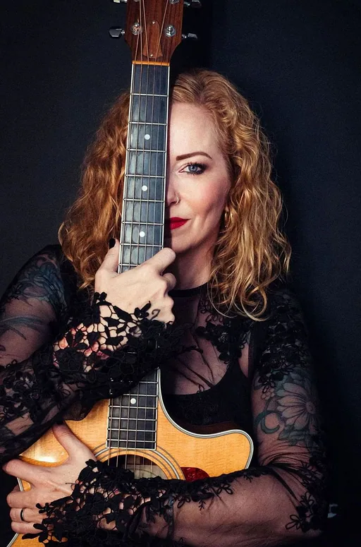 Anneke van Giersbergen · De Nieuwe Kolk, Assen · vr 23 apr 2027