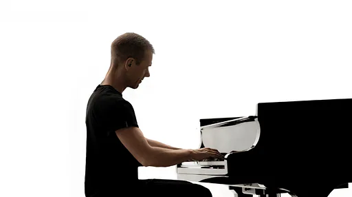 Armin van Buuren · Caprera Openluchttheater, Bloemendaal · di 21 jul 2026