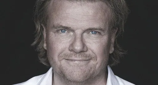 Bas Ragas · Castellum Theater & Film, Alphen aan den Rijn · Thu, 13 May 2027