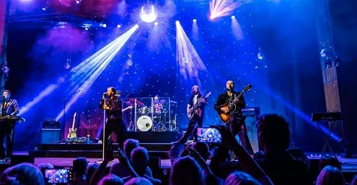 BEE GEES by MAINCOURSE - You Should Be Standing! · Theater de Bussel, Oosterhout · do 1 okt 2026