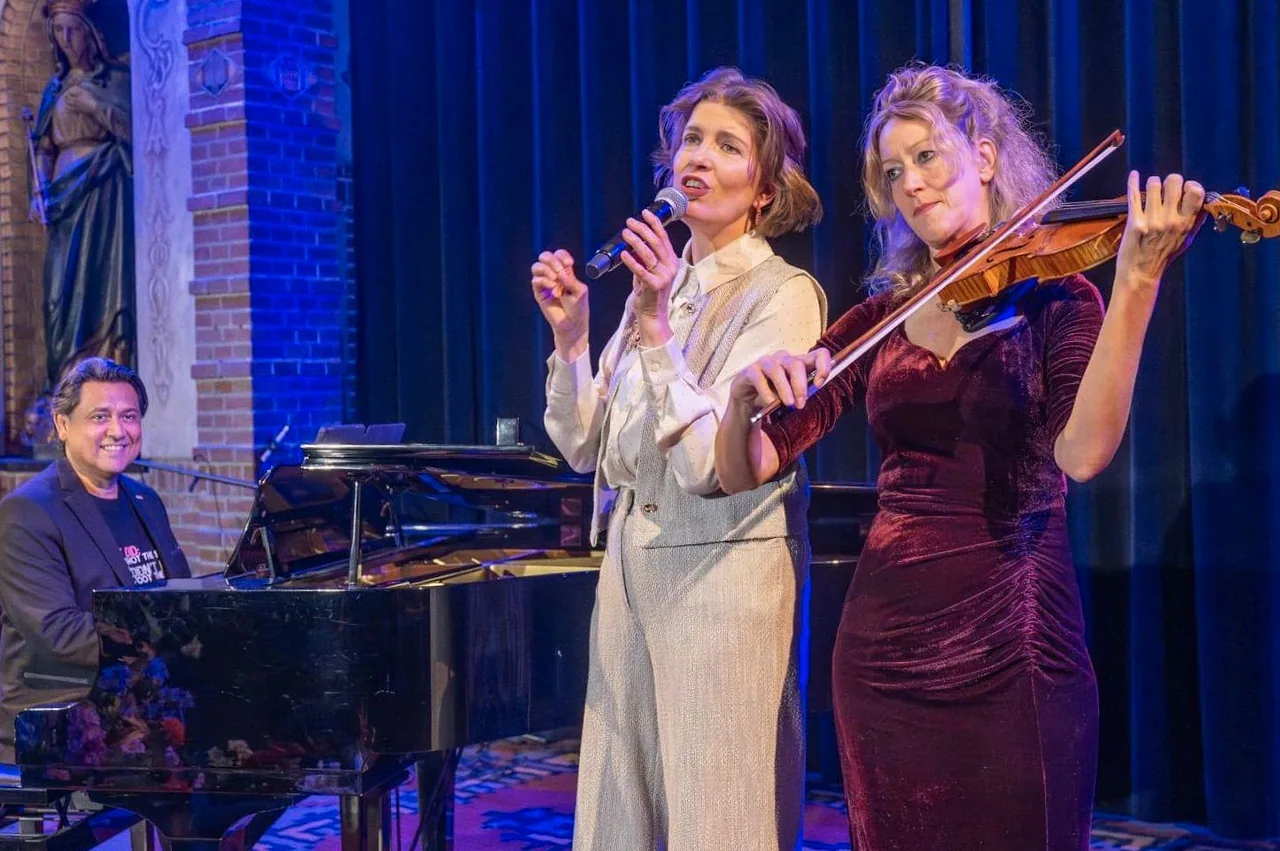 Bijzondere Chansons | Part 2 · Cultureel Centrum Jan van Besouw, Goirle · zo 1 nov 2026