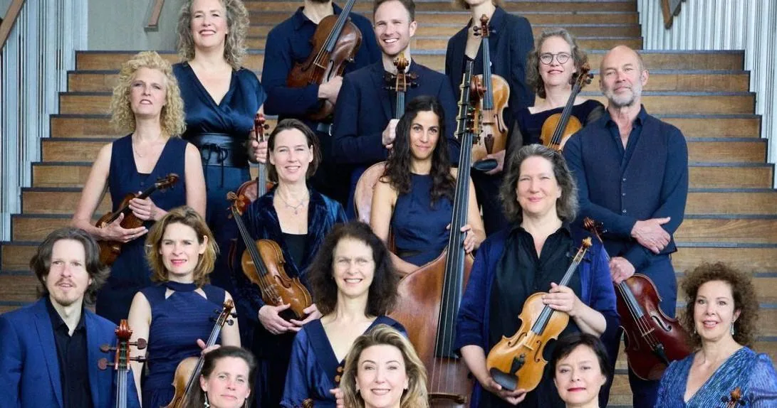 Birdsong - Amsterdam Sinfonietta + VOCES8 — achtergrondafbeelding