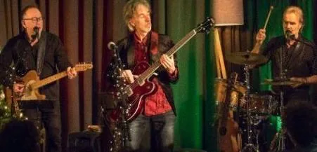 BJ Baartmans en Hello Darlings · Trouble Tree Folkconcerts, Koudekerk aan den Rijn · zo 13 dec 2026