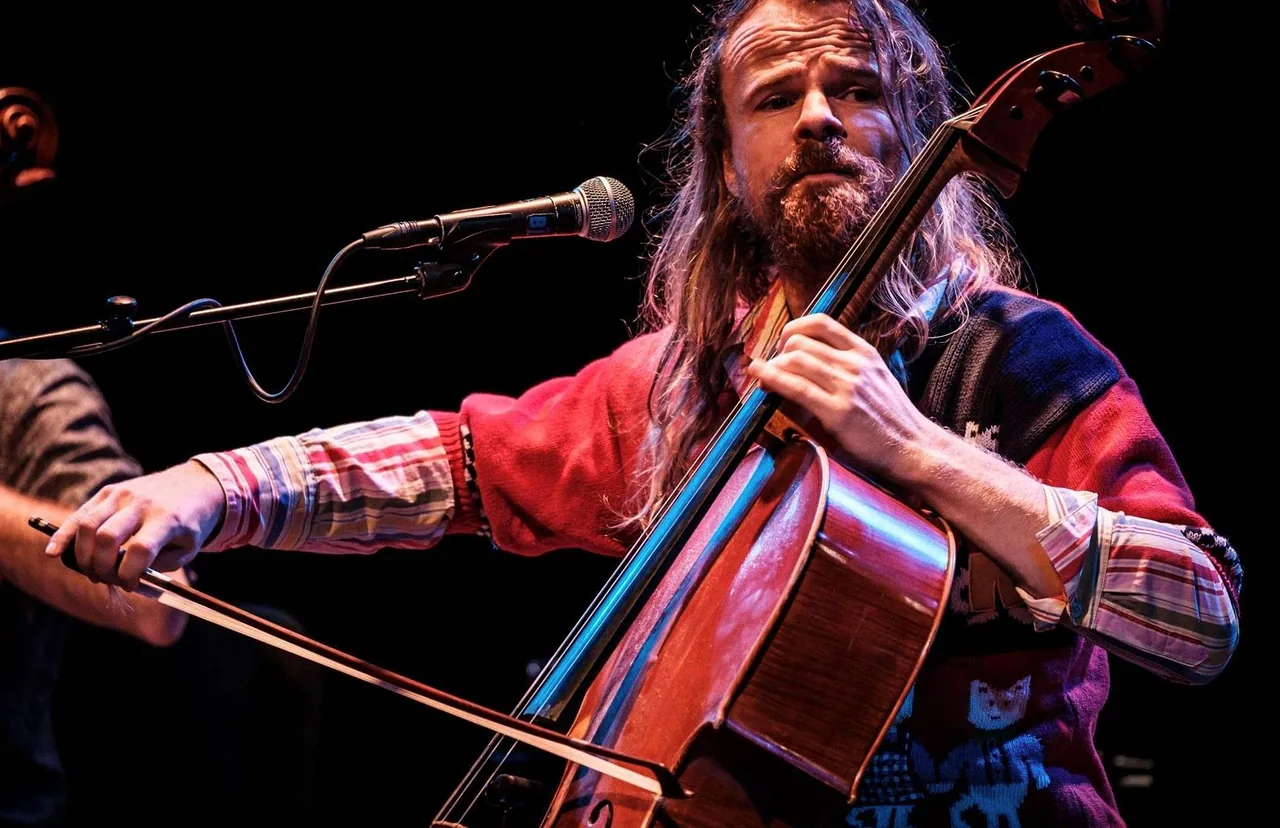 Cellofest: Harald Austbø, Ernst Glerum + Han Bennink · BIMHUIS, Amsterdam · Tue, 3 Nov 2026