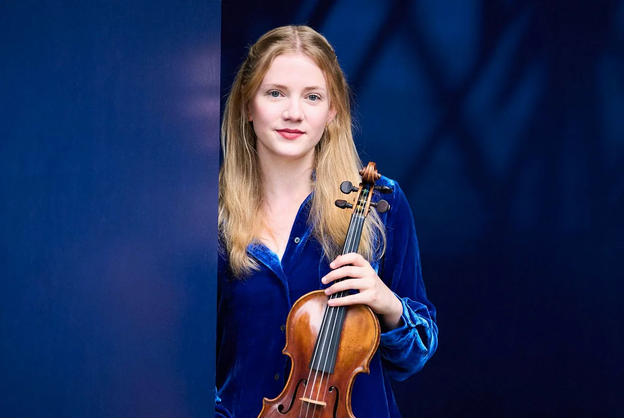 Charlotte Spruit & Angus Webster · TivoliVredenburg, Utrecht · Sun, 13 Dec 2026