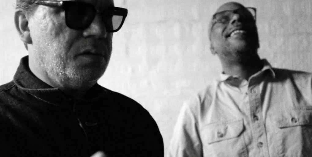 Chicago Underground Duo (Rob Mazurek & Chad Taylor) — background image