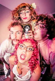 Clitteband + Naaimachine + Vingerhoed · De Volharding, Haarlem · vr 27 nov 2026
