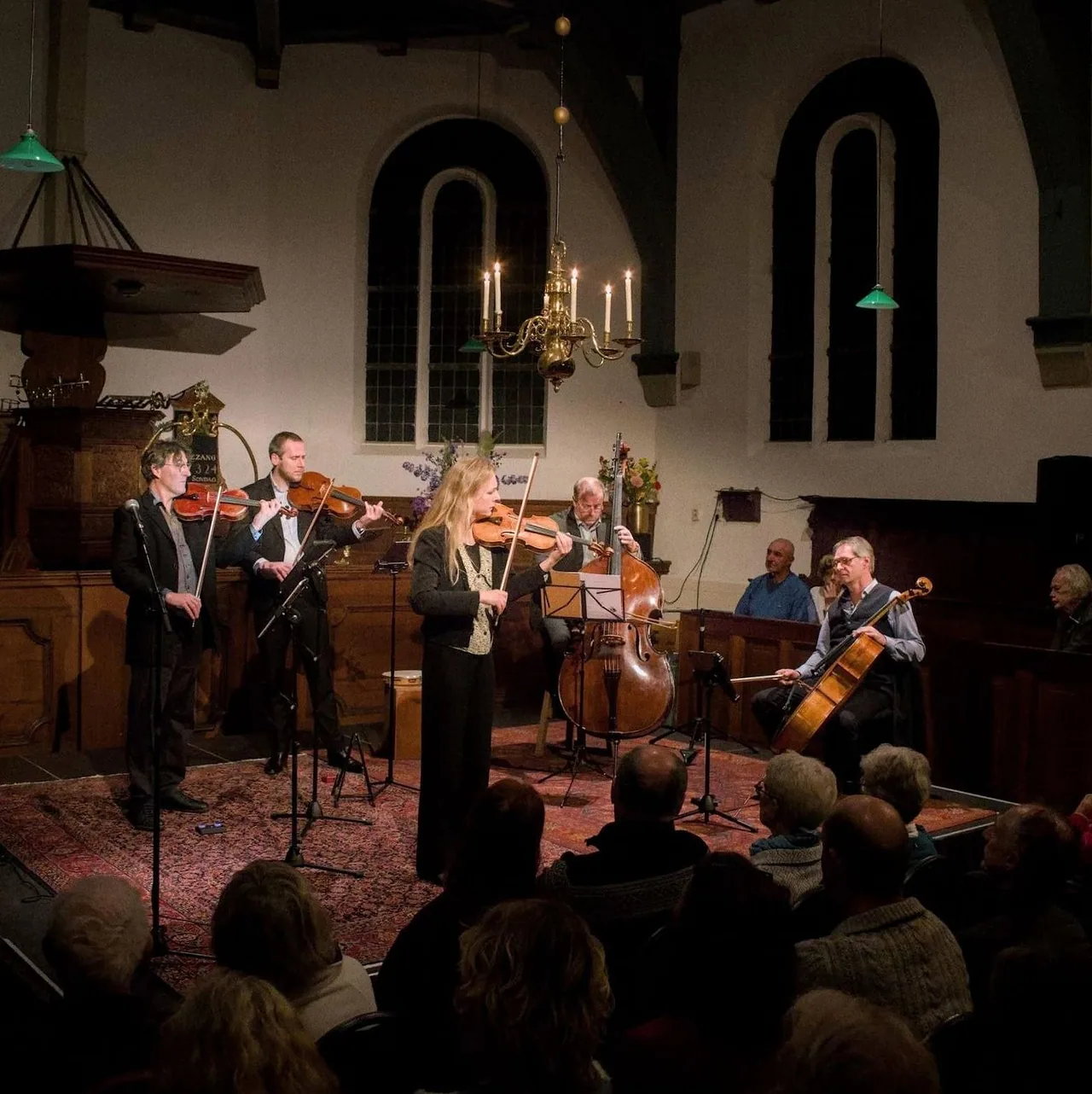 Concert op Kerstavond — background image
