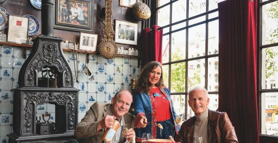 COR BAKKER EN ERIK VAN MUISWINKEL — background image