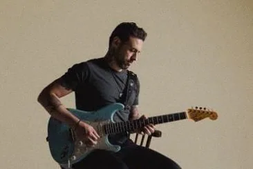Dan Patlansky & Band (Blues, Bluesrock, SA) · De Cactus, Hengelo · vr 16 okt 2026
