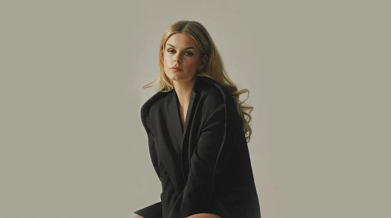 Davina Michelle · Doornroosje, Nijmegen · zo 29 nov 2026