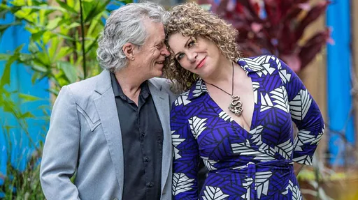 DAYNA KURTZ & ROBERT MACHé · Q bus, Leiden · Tue, 8 Dec 2026