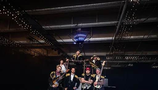 De Coronas · TheaterHotel De Oranjerie, Roermond · za 22 mei 2027