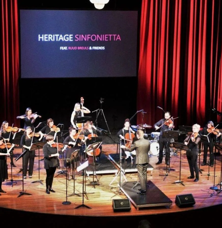 De Heks van om de Hoek - Heritage Sinfonietta met Rik Prinsen en Dyanne Sleijpen · Openluchttheater Valkenburg, Valkenburg · zo 13 sep 2026