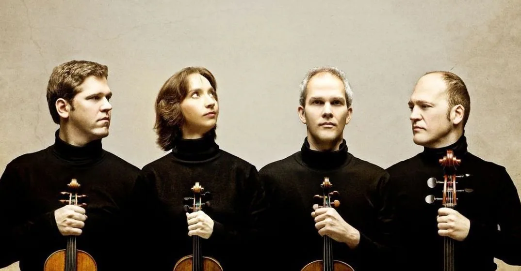 Der Tod und das Mädchen - Cuarteto Casals — background image