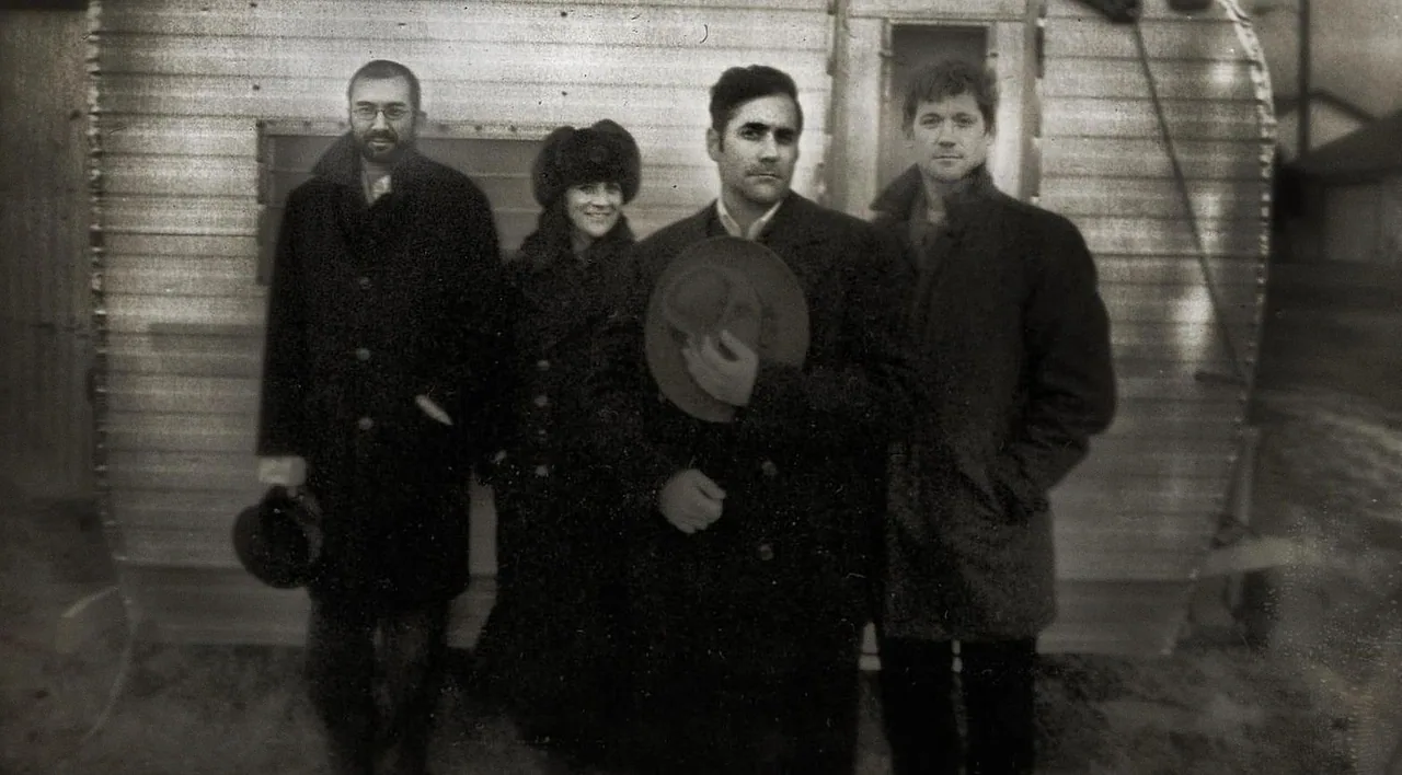 DeVotchKa — achtergrondafbeelding