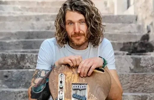 Dom Martin (UK) · De Vorstin, Hilversum · zo 17 jan 2027