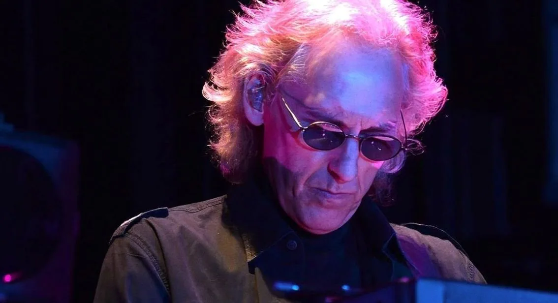 Eddie Jobson · 013, Tilburg · Mon, 25 Jan 2027