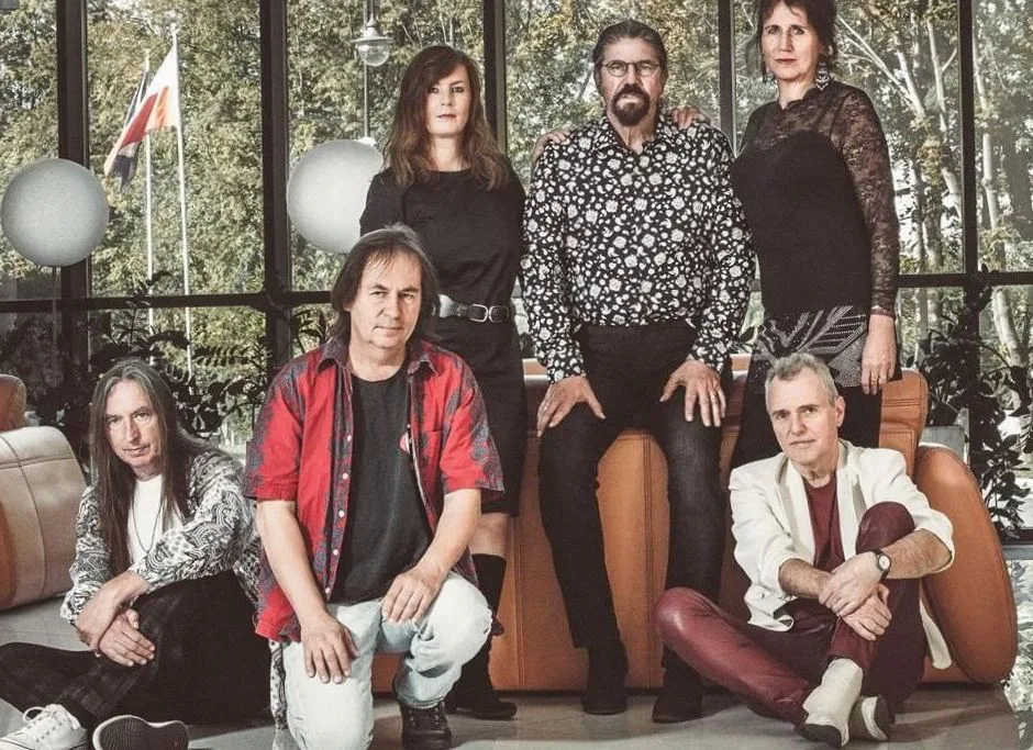 Electric Light Orchestra & Cutting Crew · Theater Sneek, Sneek · zo 2 mei 2027