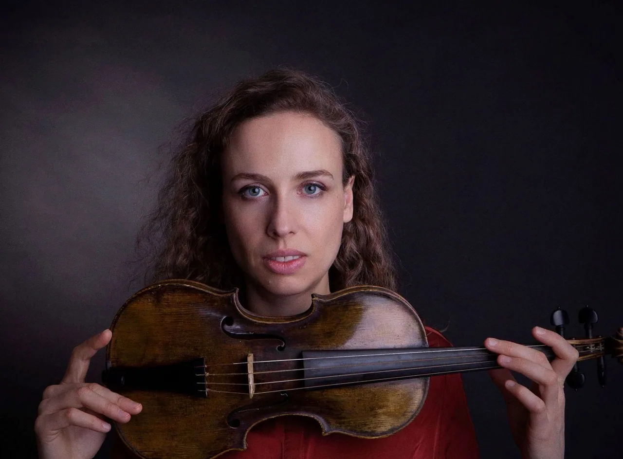 Eva Saladin, Daniel Rosin & Johannes Keller · de Doelen, Rotterdam · Sun, 17 Jan 2027