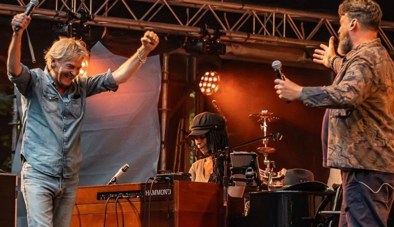 Feelin' Alright 2 - Matthijs van Nieuwkerk & Sven Hammond Bigband · Openluchttheater Valkenburg, Valkenburg · za 29 aug 2026