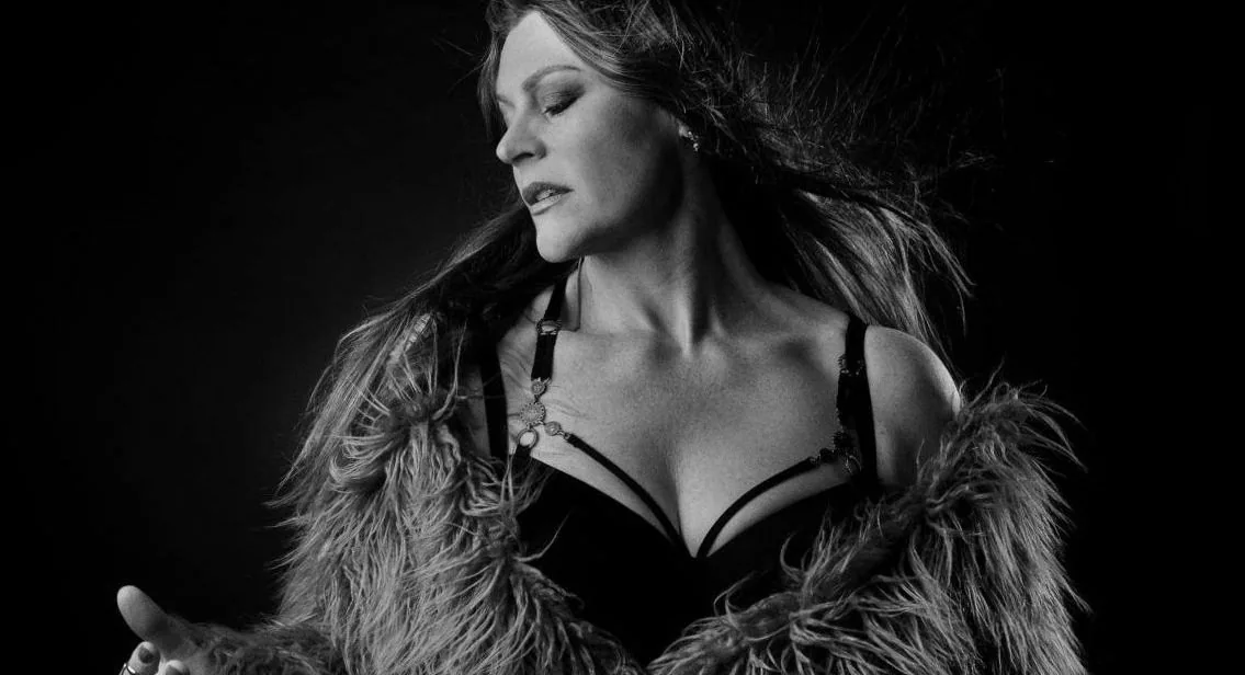 Floor Jansen — achtergrondafbeelding