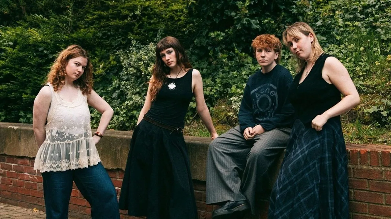 Florence Road · Paradiso, Amsterdam · do 13 mei 2027