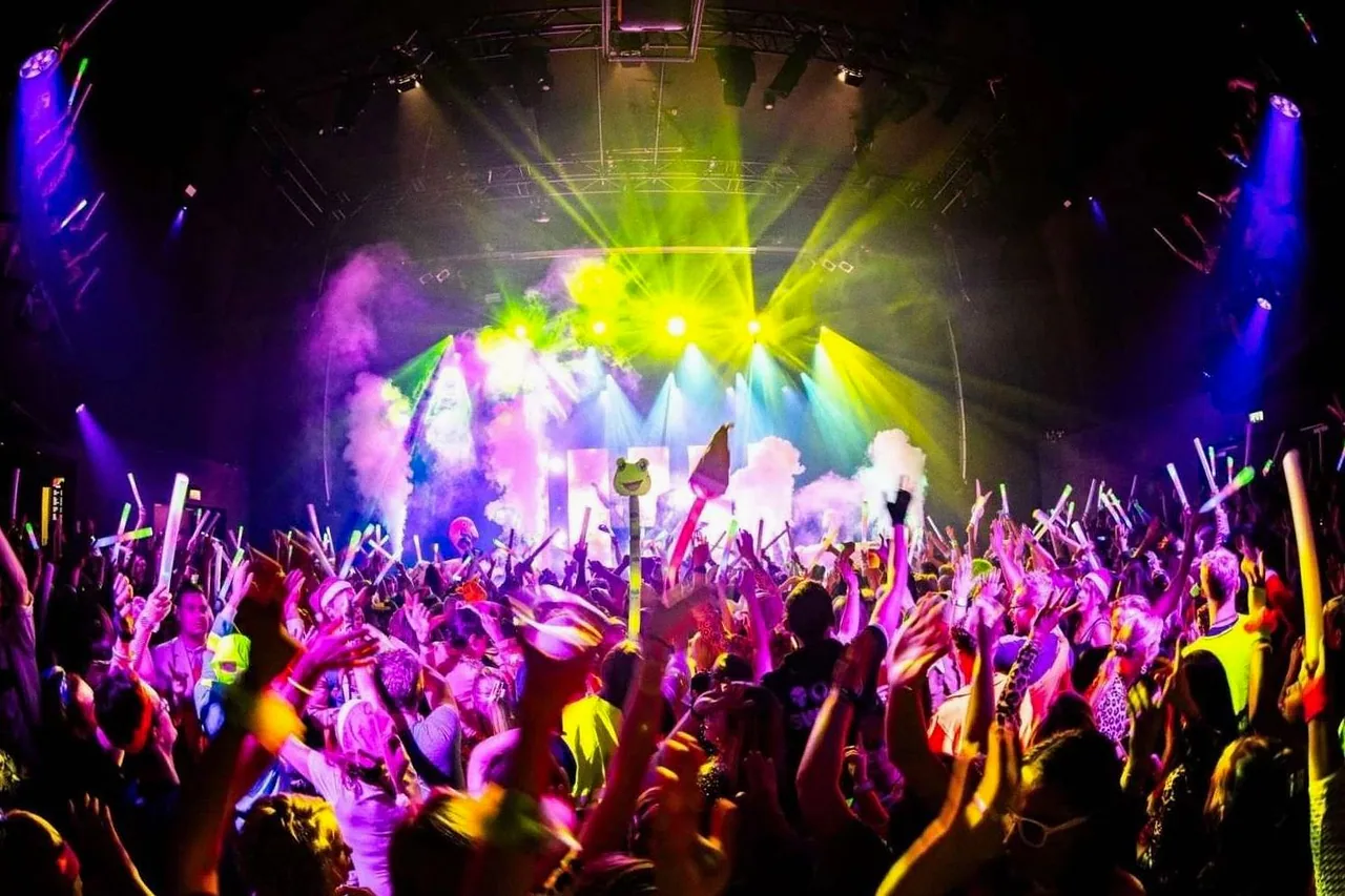 Foute Feestje met Qmusic The Party FOUT! · Muziekgieterij, Maastricht · za 26 sep 2026