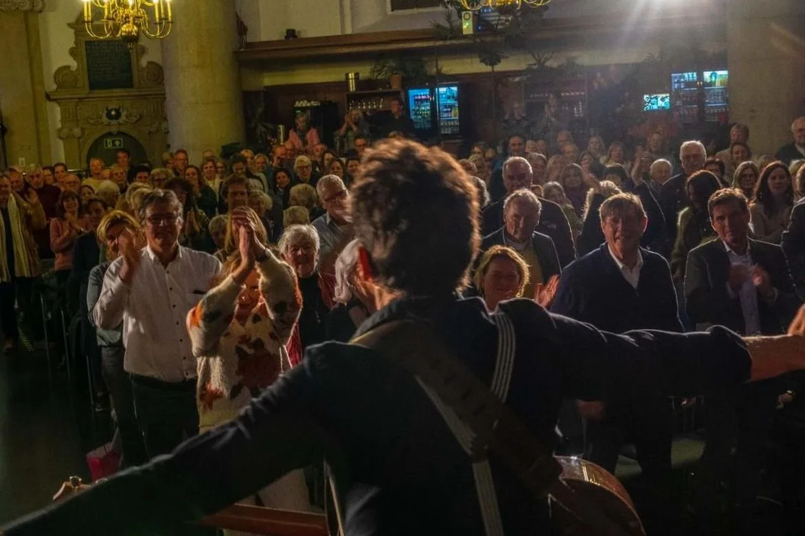 Gerard Alderliefste & Friends| Franse chansons — achtergrondafbeelding