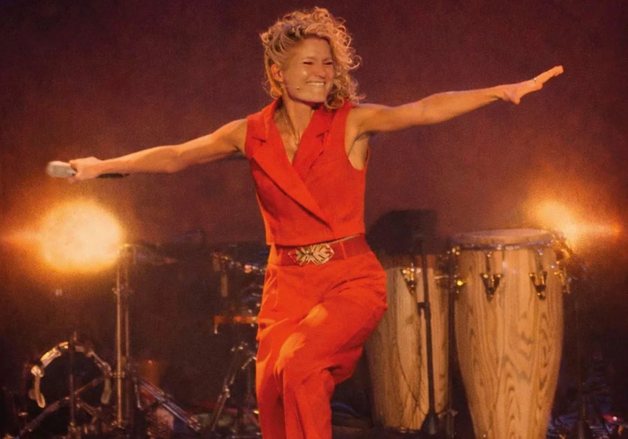 Hanneke Drenth & Aristo’s Bigband – OM VAN TE HOUDEN · Schouwburg Kunstmin, Dordrecht · vr 13 nov 2026