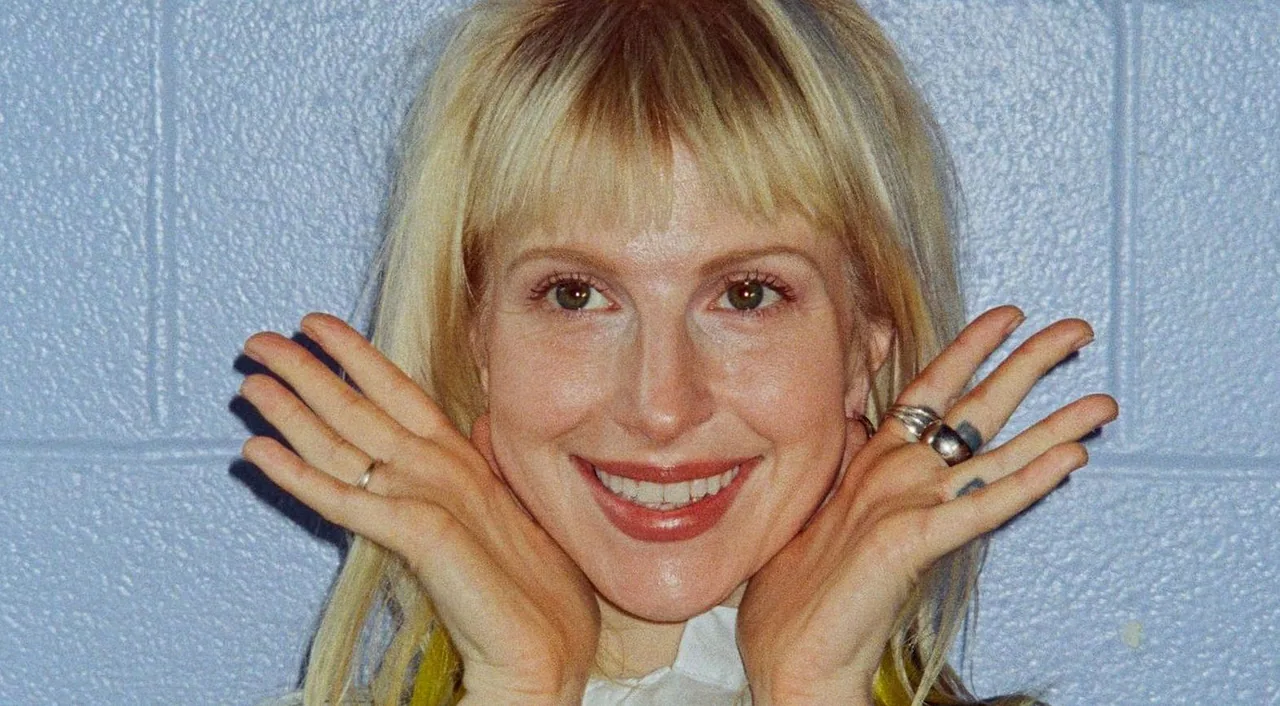 Hayley Williams — achtergrondafbeelding