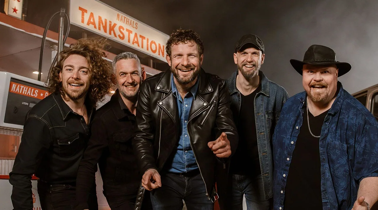 Heinoos XXL 'Proosten op het Oosten' · Paradiso, Amsterdam · za 9 jan 2027