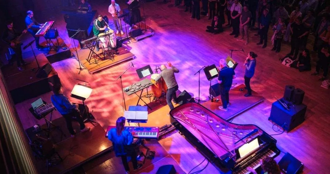 Het Muziek — achtergrondafbeelding