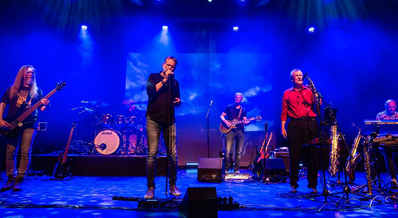 Ice: The Camel Factor | The Dutch Camel Tribute · Cultureel Centrum Jan van Besouw, Goirle · vr 15 jan 2027