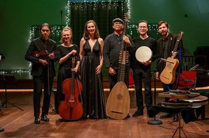 Iris Bouman & Ensemble Suspirium — background image