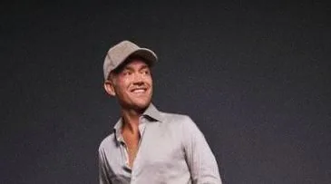 Joël Borelli · Cpunt (formerly Schouwburg De Meerse), Hoofddorp · vr 12 mrt 2027