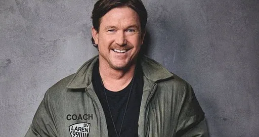 Johnny de Mol - Goed dat jij bestaat! · Singer Theater, Laren · za 24 okt 2026