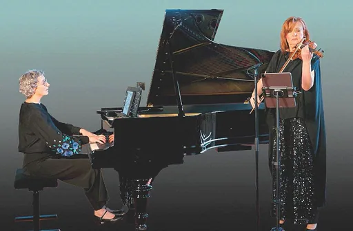 Julija Hartig (viool) en Reineke Broekhans (piano) · Hillegondakerk, Rotterdam · za 17 okt 2026