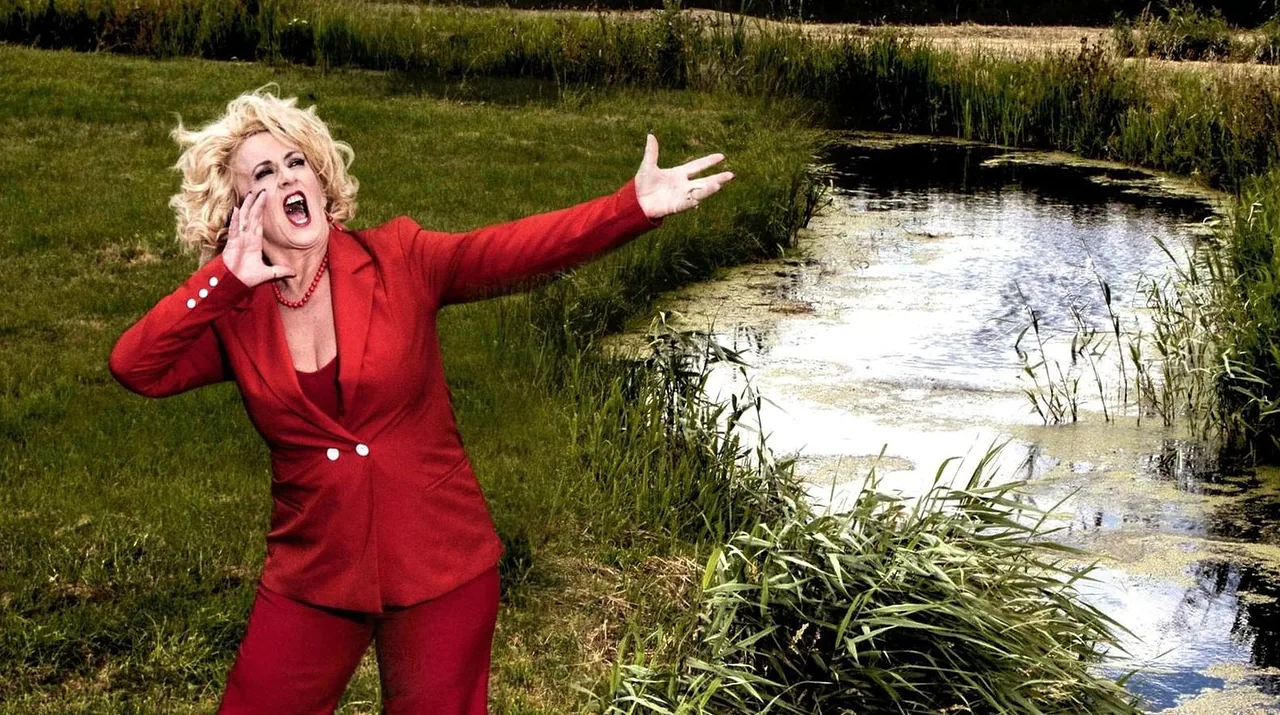 Karin Bloemen · Theater aan de Schie, Schiedam · za 20 mrt 2027