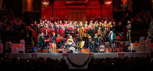 Kerstmatinee: Sing-Along met Loes Luca · Het Concertgebouw, Amsterdam · za 19 dec 2026