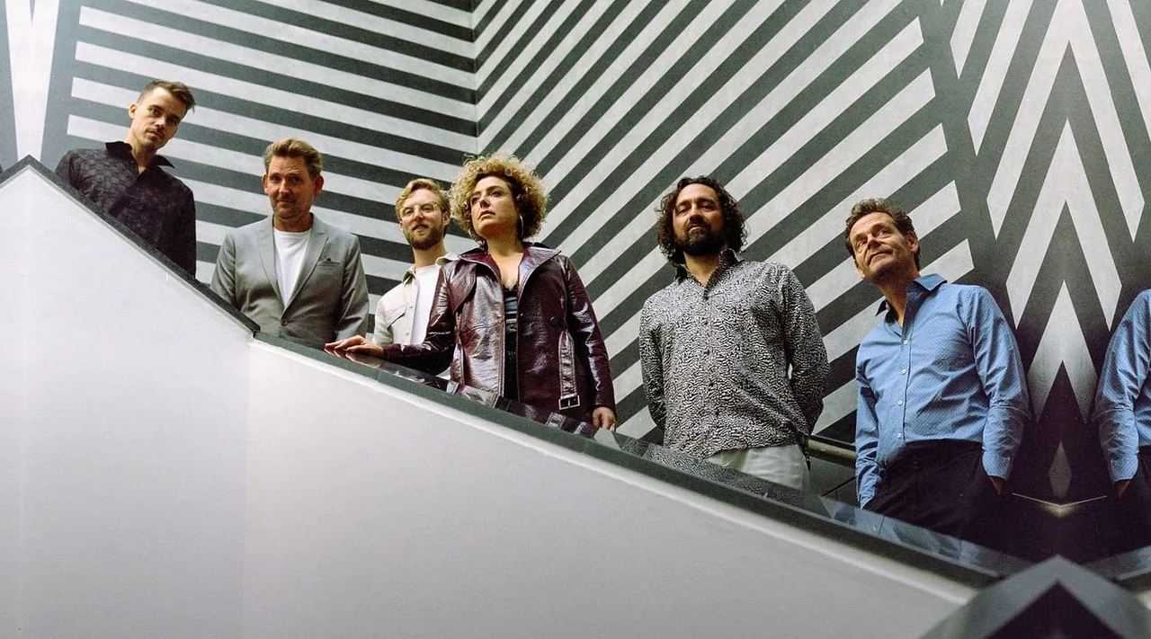 Kraak & Smaak · Luxor Live, Arnhem · Fri, 16 Apr 2027