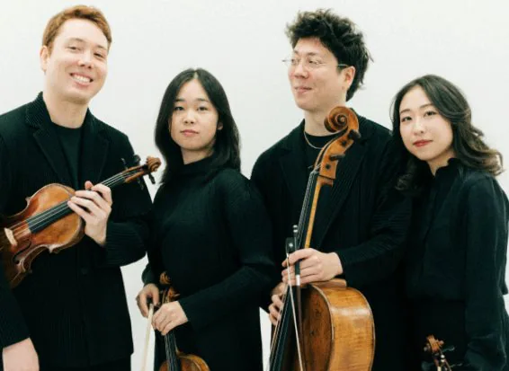 Leonkoro Quartet — background image