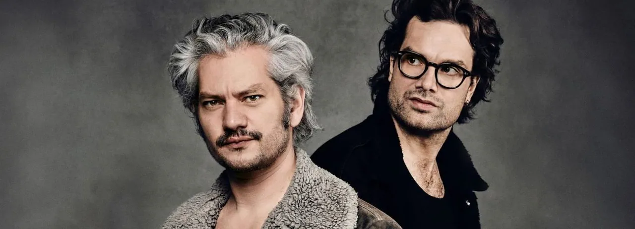 Maarten Heijmans & Xander Vrienten — background image