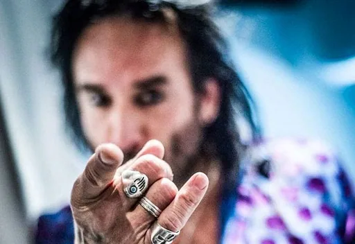Marco Mendoza (USA) · Poppodium Q-Factory, Amsterdam · do 10 sep 2026
