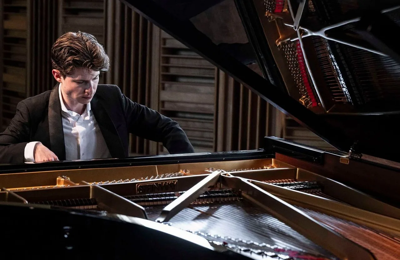 Maxim Heijmerink · Theaterkerk Bemmel, Bemmel · zo 22 nov 2026