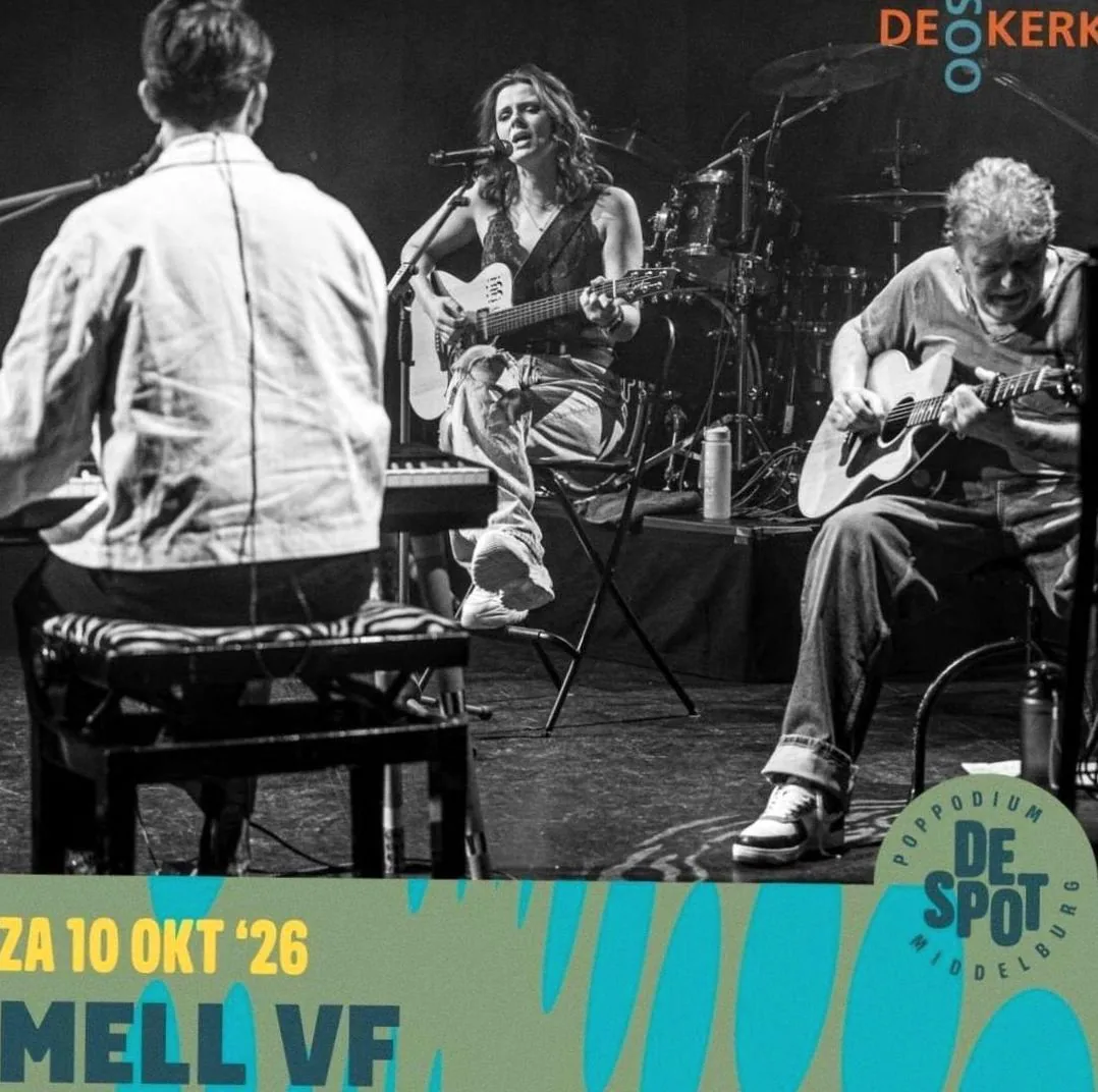 Mell VF — achtergrondafbeelding