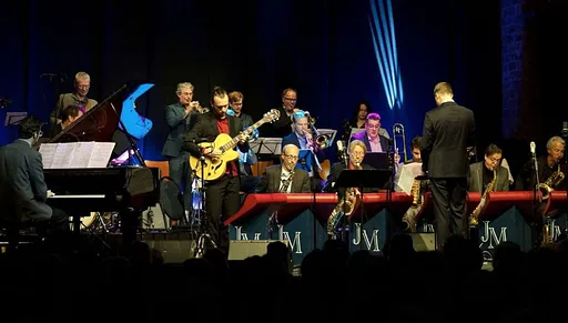 Molenaar Big Band met Denise Jannah en Ronald Douglas · Cultuurkoepel Heiloo, Heiloo · zo 15 nov 2026