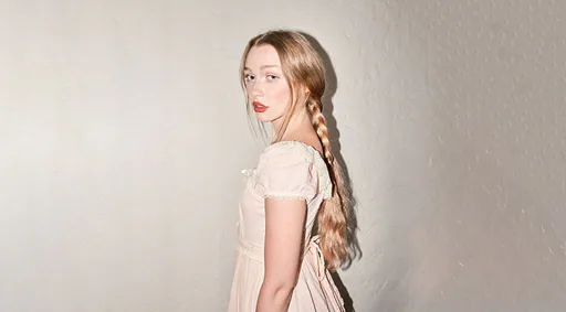 Mollie Elizabeth · Melkweg, Amsterdam · Sun, 15 Nov 2026