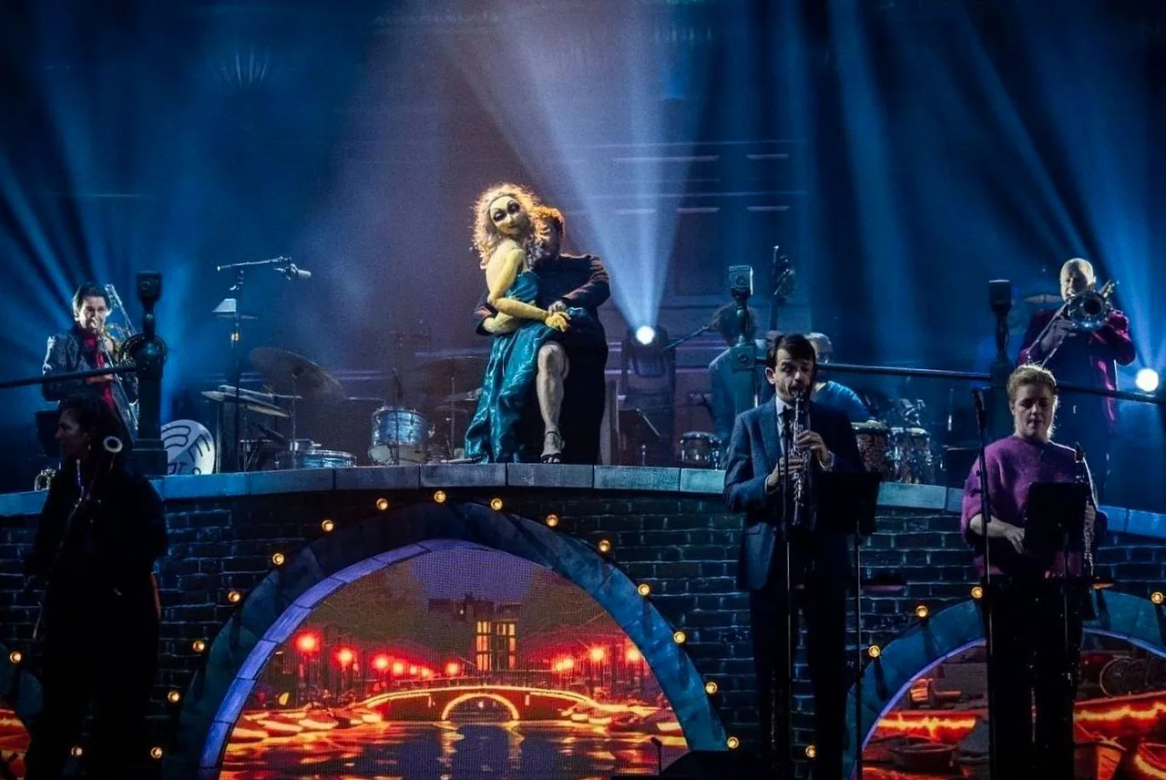 Nederlands Blazers Ensemble & Duda Paiva Company · Schouwburg Concertzaal Tilburg, Tilburg · za 14 nov 2026